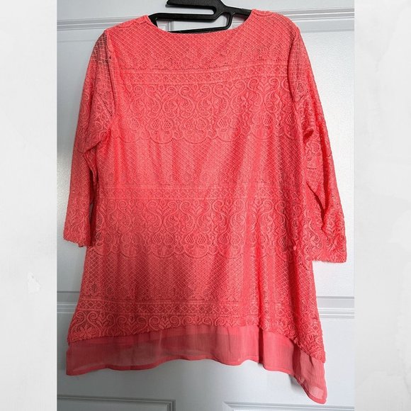 JM COLLECTION Lace Chiffon Hem Top Coral Size Small - Picture 3 of 4